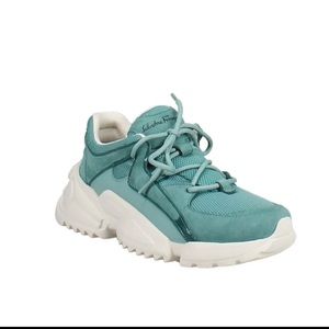 Salvatore Ferragamo sneakers. 7.5C